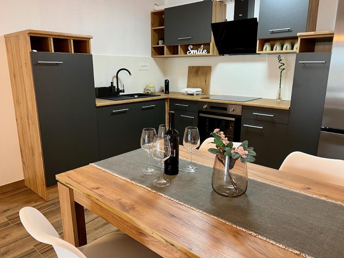Zgornje Skofije Apartment Zen מראה חיצוני תמונה